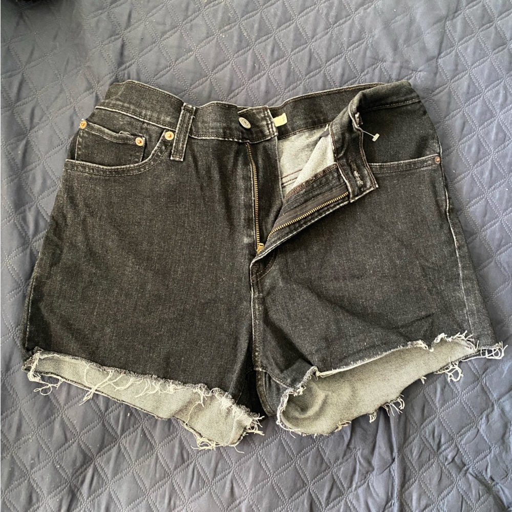 Women's Black Levi’s Denim Shorts